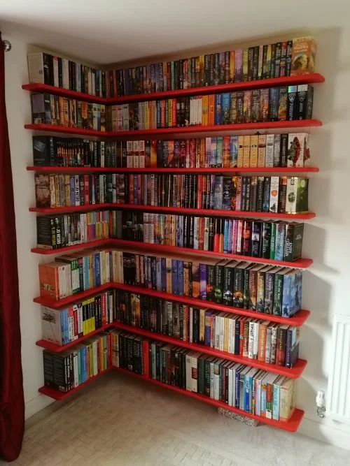 corner bookcase shelves